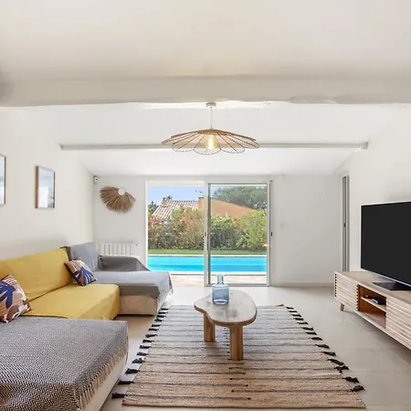St Raphael, 6 Pers, Piscine Вилла Сен-Рафаэль